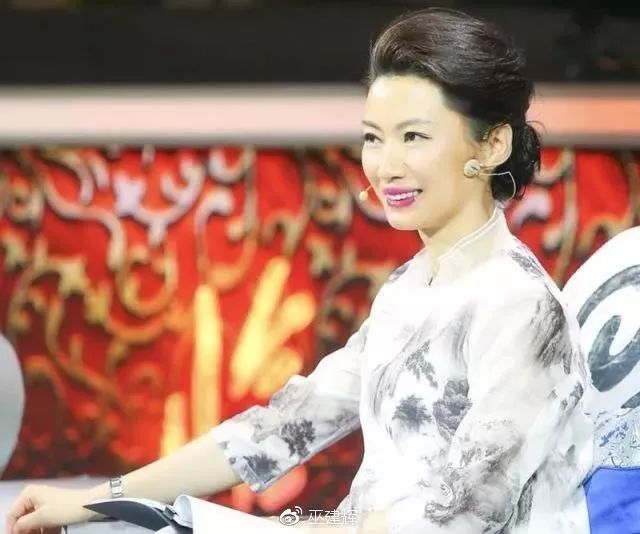 《诗词大会》冠军,回赠日本援华诗句爆火:女