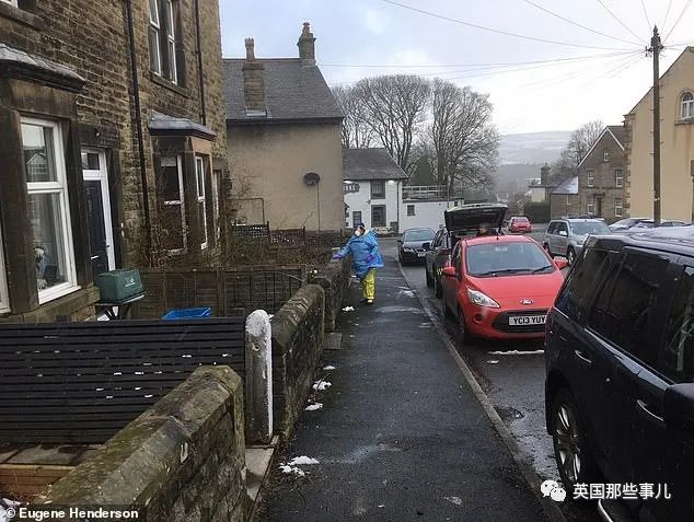 英国各种不设防！民众只能自己囤货了...