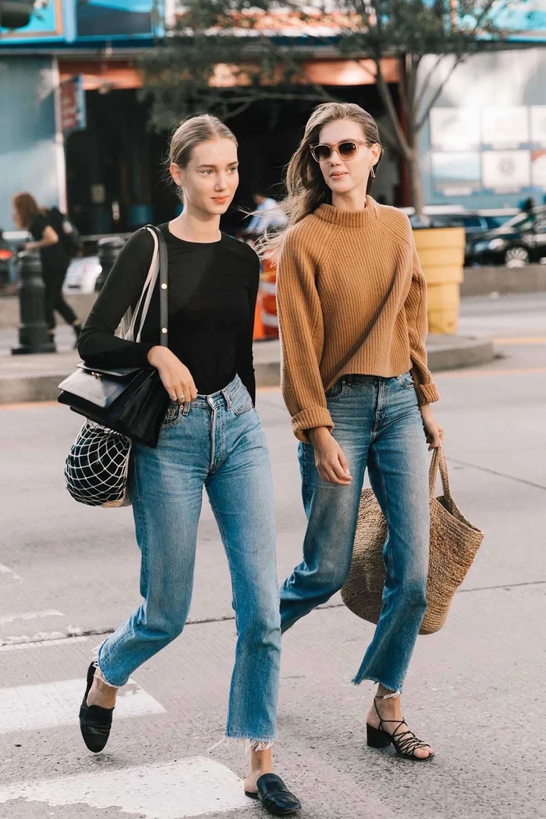 时尚经典款显腿长牛仔裤 086513d94c1c45b0b94e9e0c1848773c.jpeg