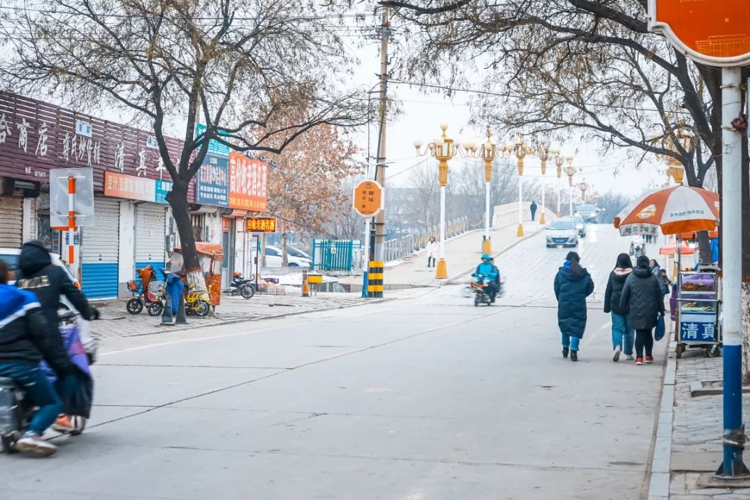 聊城市柳园街道人口_聊城市世纪园高中图片(2)