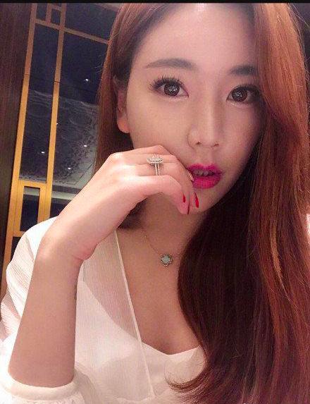 那些曾经惊艳过你的女演员,可能还是会觉得钱韦杉版的藤堂静最美