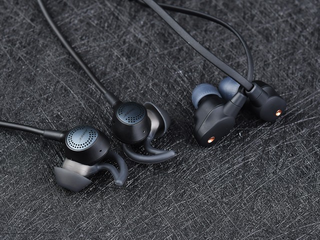 2000预算该选谁？ 索尼WI-1000XM2对比Bose QC30