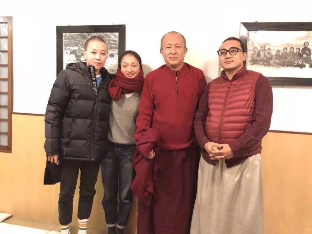 新男友丑陋还已婚？曾和周冬雨暧昧，疑和周迅