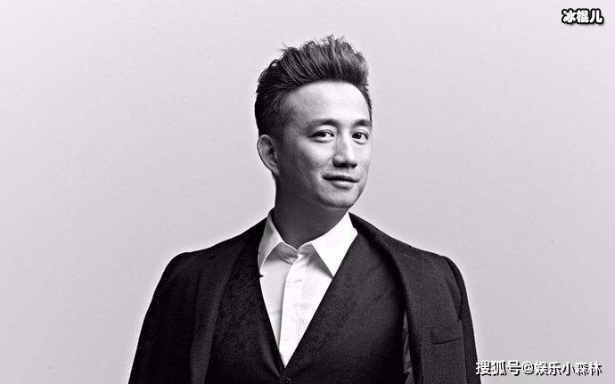 黄磊关注迪丽热巴超话 黄磊私下与迪丽热巴还