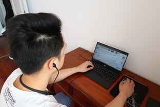 2000预算该选谁？ 索尼WI-1000XM2对比Bose QC30