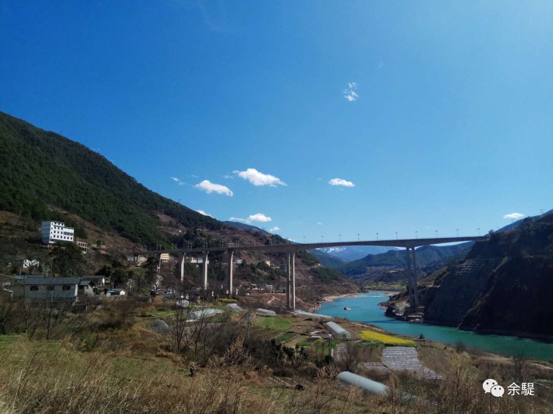 行走维西二月八走走白济汛洛吉古感受梦幻般的田园