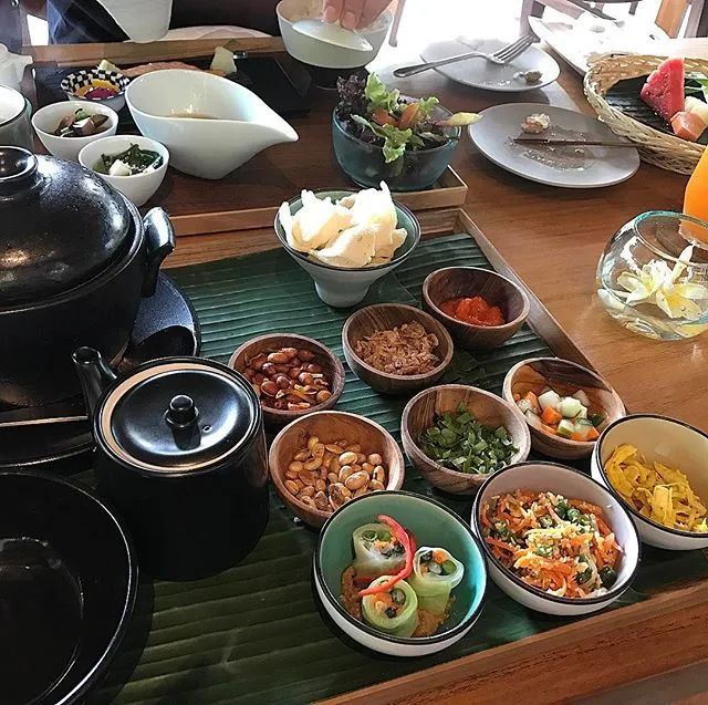 精力充沛肌肉有线条 这些40岁+博主怎么做到的