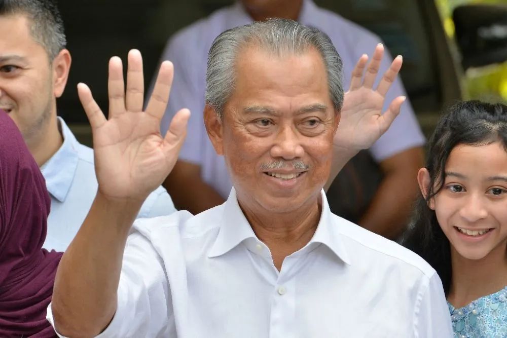谁也没想到，马来西亚新总理竟然是他_希丁
