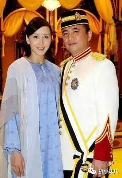 胡静@42岁胡静忙事业不顾家被传跟婆家闹掰