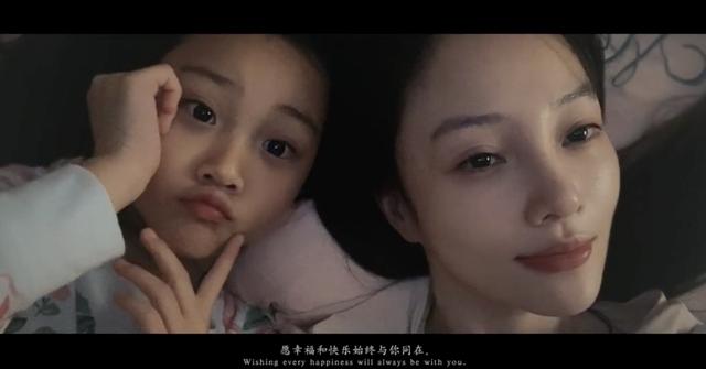 从明星沦落到网红？李小璐翻牌疑回应：只要是