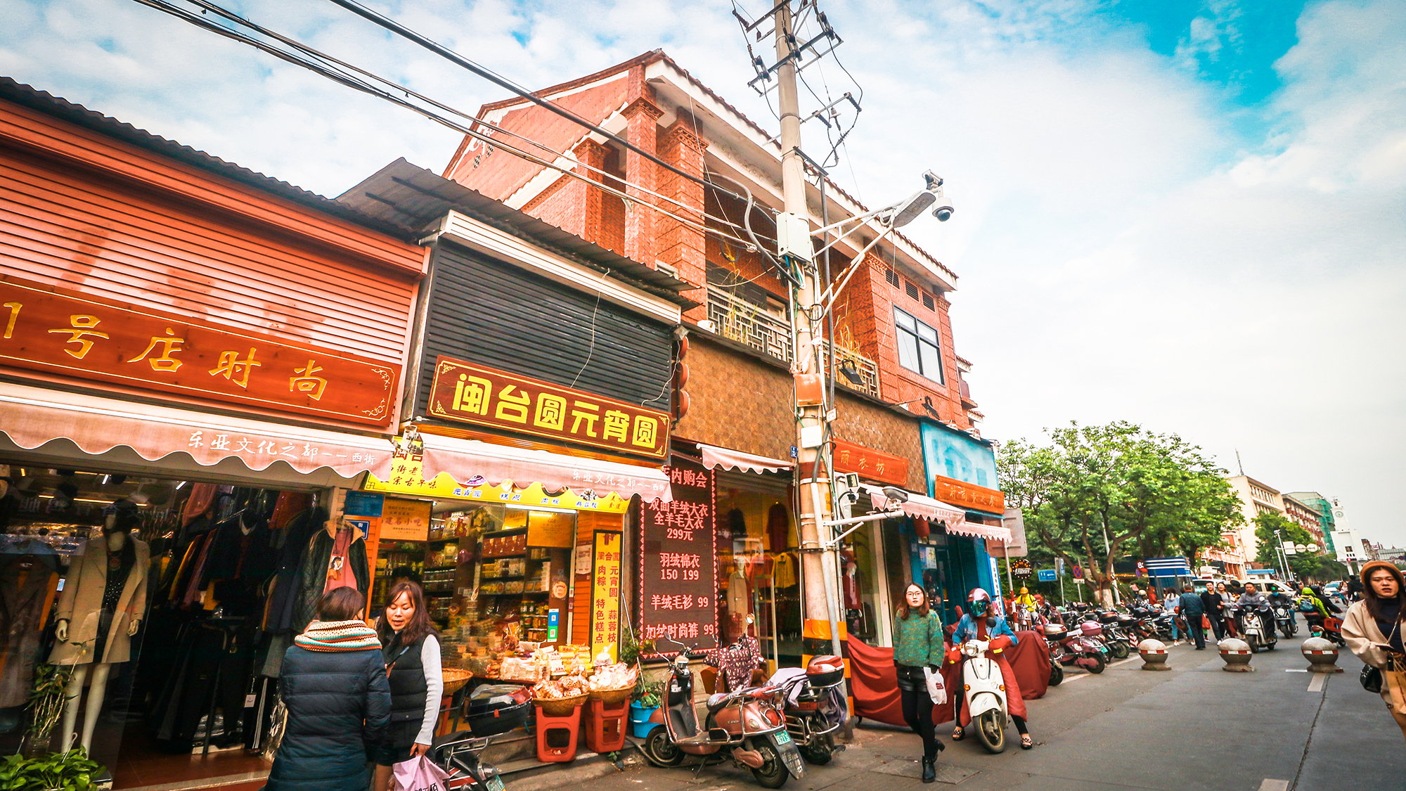 原创泉州这条千年老街遍地都是古早味美食堪比网红西安