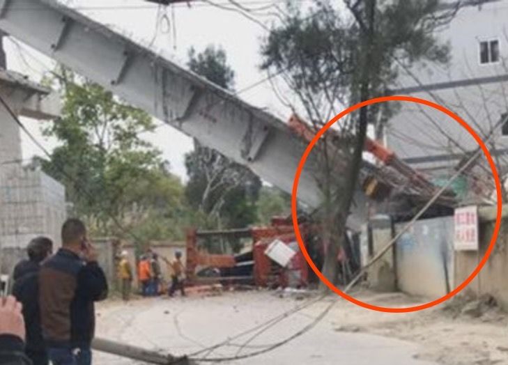 福州在建桥梁倒塌致2死4伤，被压板房疑为中学保
