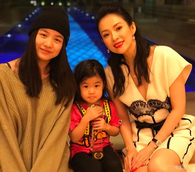 汪峰女儿小苹果截图自己的报道，怒指媒体爱胡