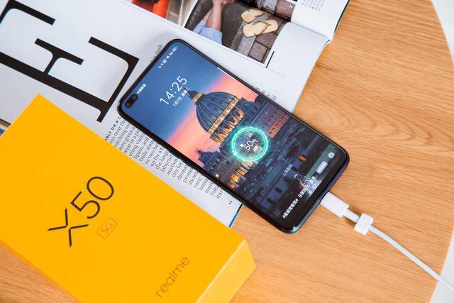 对比红米之后我最终选择了它,realme真我X50的上手体验