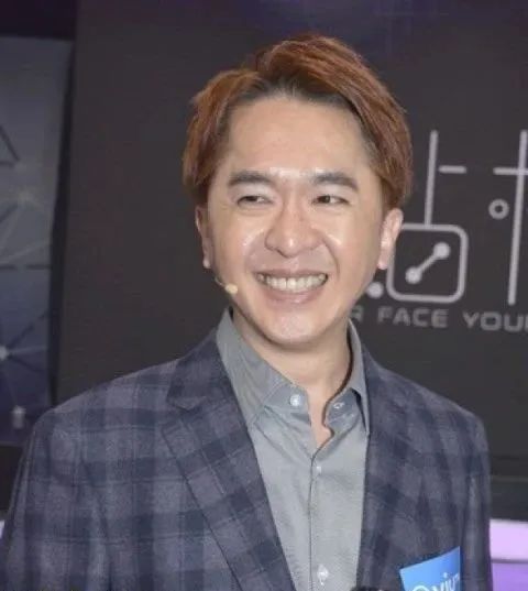 香港又一老戏骨去世，曾为争4.2亿遗产闹灵堂，