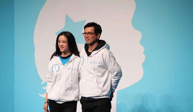 汤唯罕见晒3岁女儿近照，曝光豪宅内景，价值
