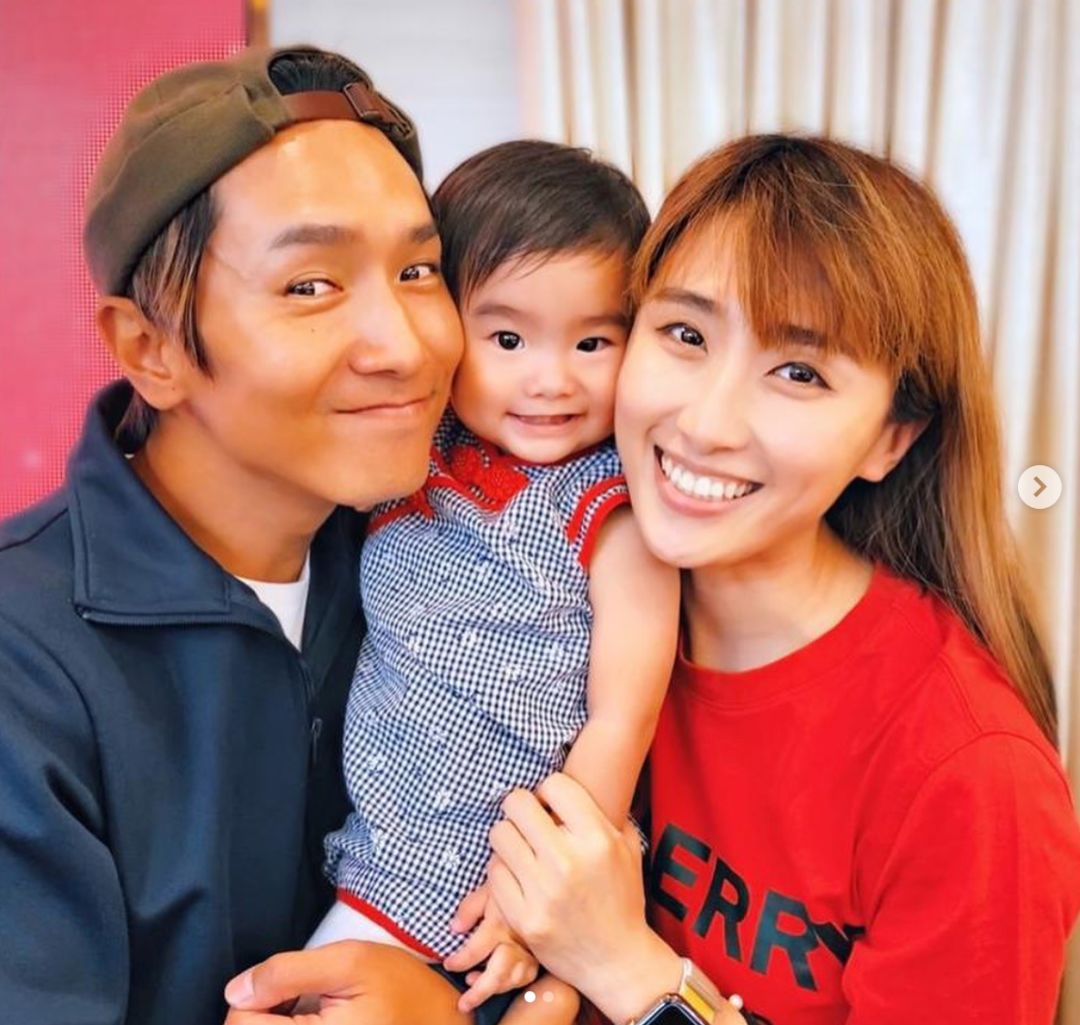 陈柏宇让1岁女儿帮他撕脚皮，网友：太恶心了