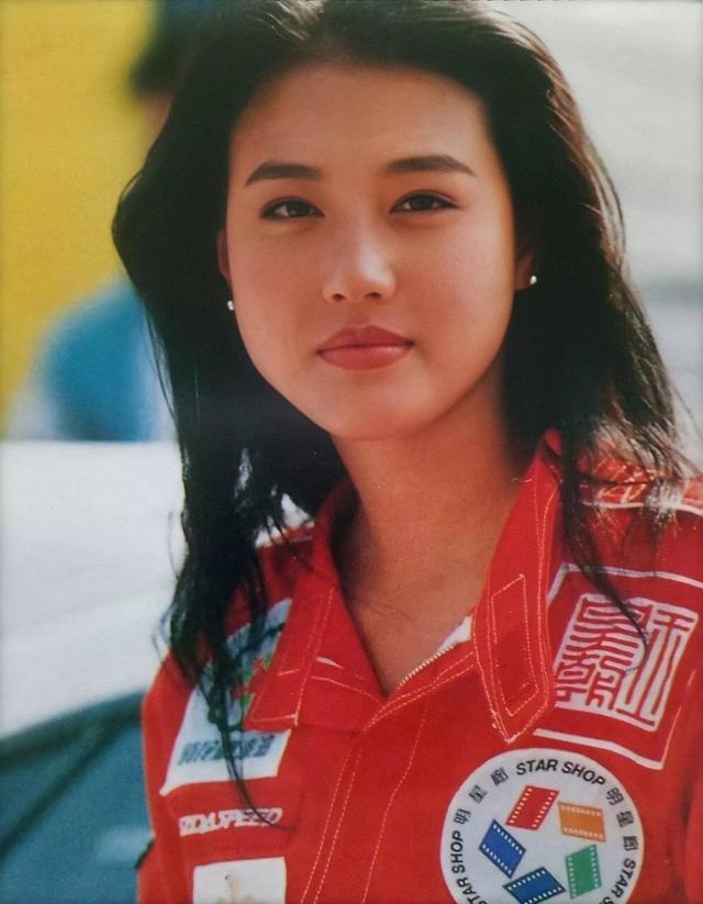 年轻时候的照片周海媚 cab05d798dec407f980e36ced714ede4.jpeg