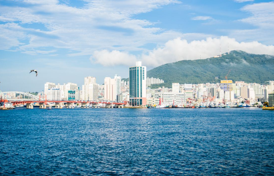 经济总量釜山_釜山行