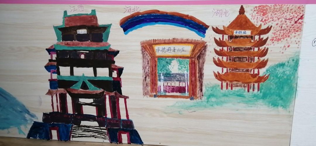 方舱里的大型手绘:江西队把井冈山精神传递给武汉