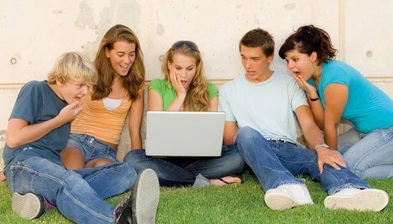 如何正常与英国人交流 fae35e1c6ed440b3bbeddd977ef40c85.jpeg