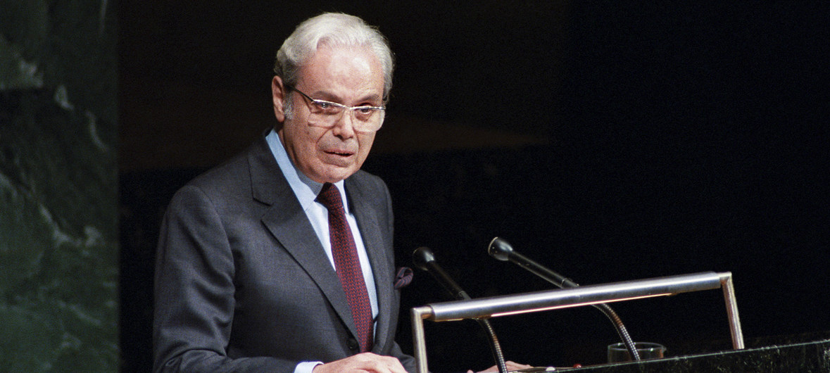 联合国前秘书长佩雷斯·德奎利亚尔去世，终年100岁_和平