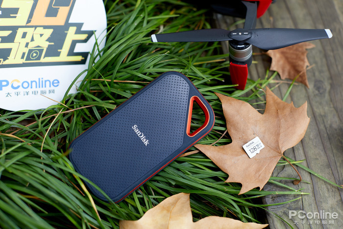 闪迪至尊超极速移动固态硬盘评测:又快又结实