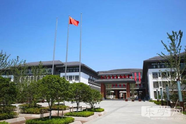 家校“面对面”青岛实验高中为您提供2020年中考咨询 家校“面对面”青岛实验高中为您提供2020年中考咨询