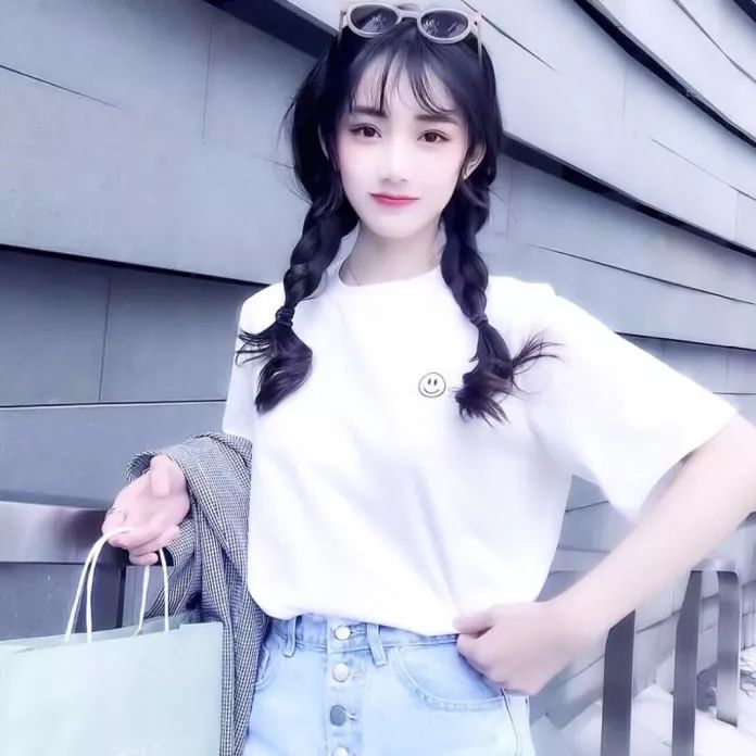 女生网名   简单幸福的女网名