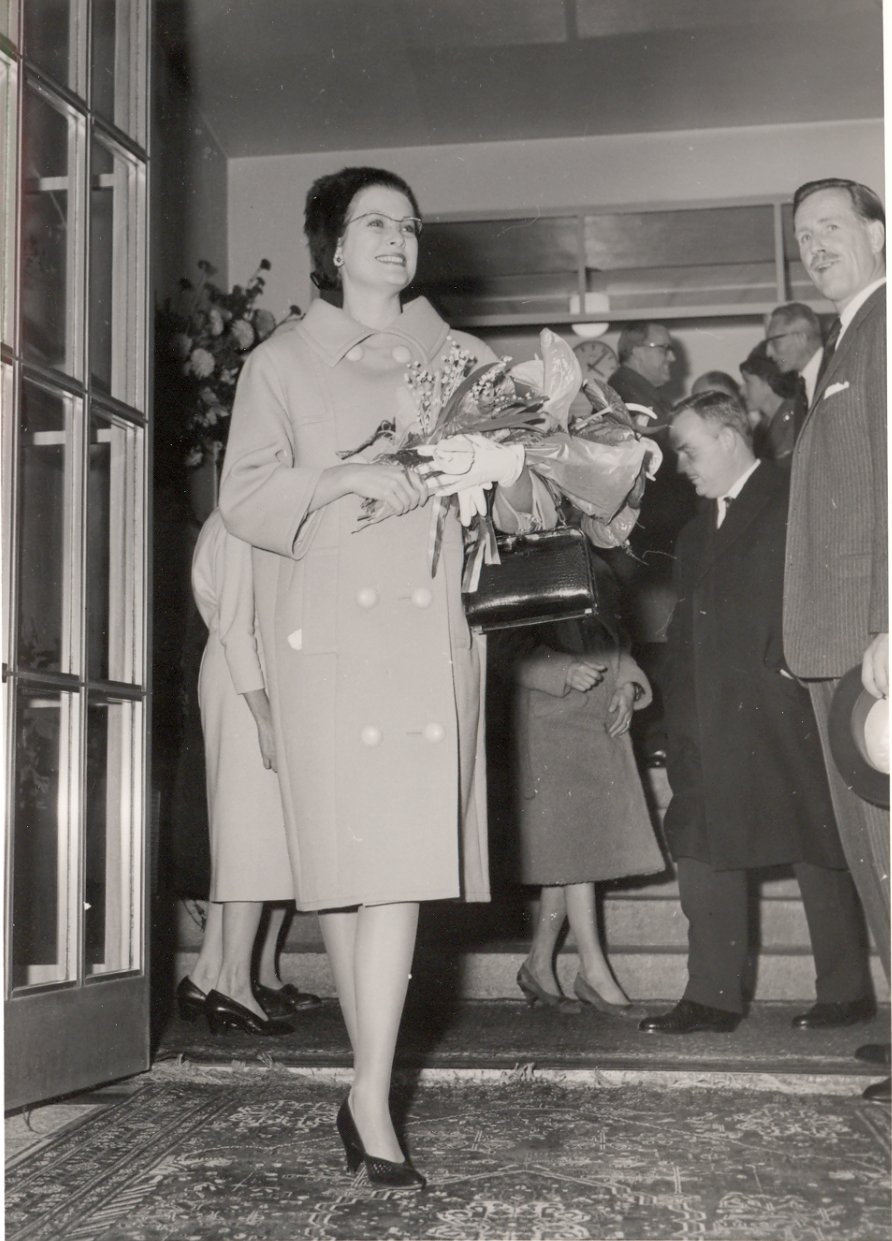 ��һ�̼�֤����TISSOT������봫��Ů�ԵĲ���֮Ե