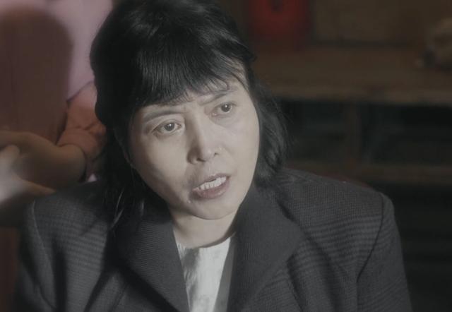 安家：房似锦不是亲生的，徐姑姑翻出房母日记