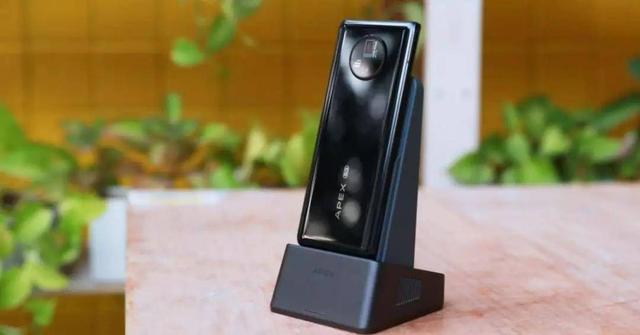 关于vivo APEX 2020的深思：移走三座“大山”的“愚公”