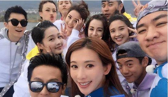 跑男第一季第一期嘉宾有谁 a3b3d6bcceec47e8b70bad5a7c3abf07.jpeg