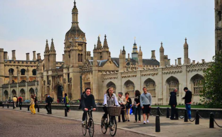 203亿镑！英国大学全靠中国留学生养着...难怪国际生学费那么高