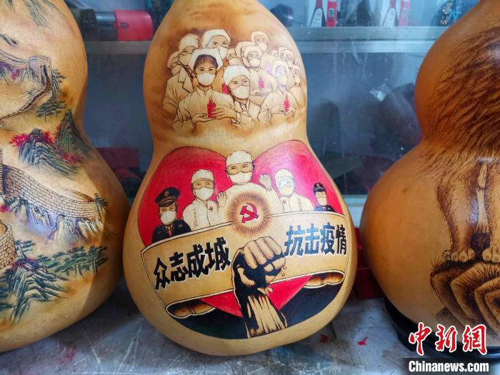 山东文艺工作者以艺抗“疫” 记录身边战“疫”