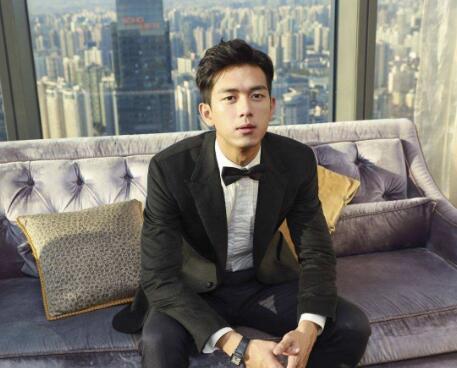 窦骁是哪家公司艺人 bccf4b63f8f44187a1d92d8d5d99edd6.jpeg