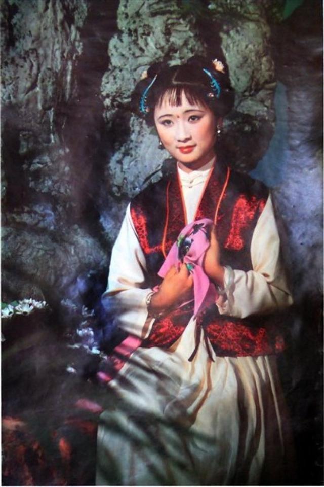 红楼梦电视剧免费观看全集老版 c985c99a8a9940bb8db90ac736688220.jpeg