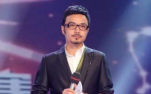 曾是“湖南台一哥”，被妻子怂恿转战浙江台，