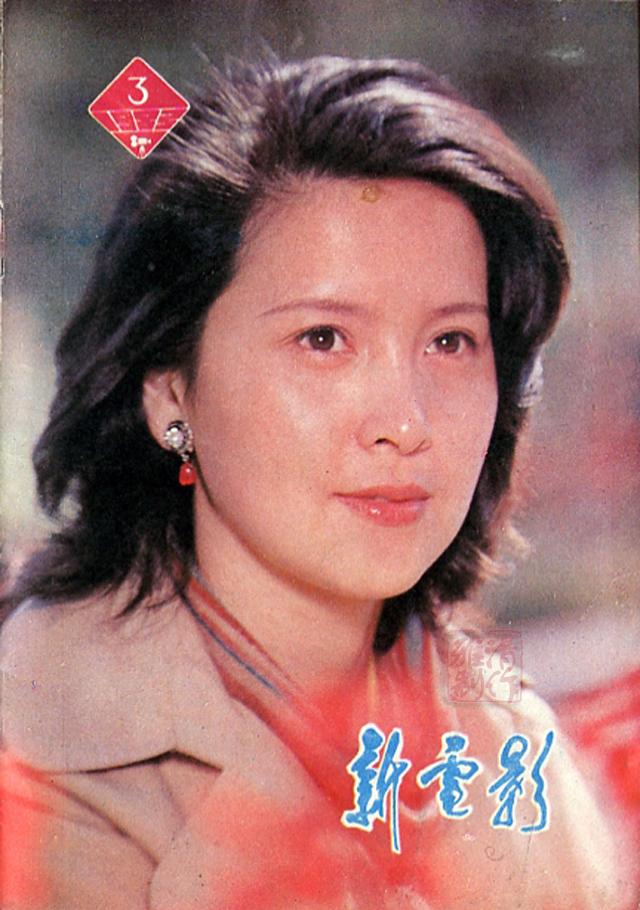 张伟欣,那时的女演员,真是对自己的美貌十分自信的.