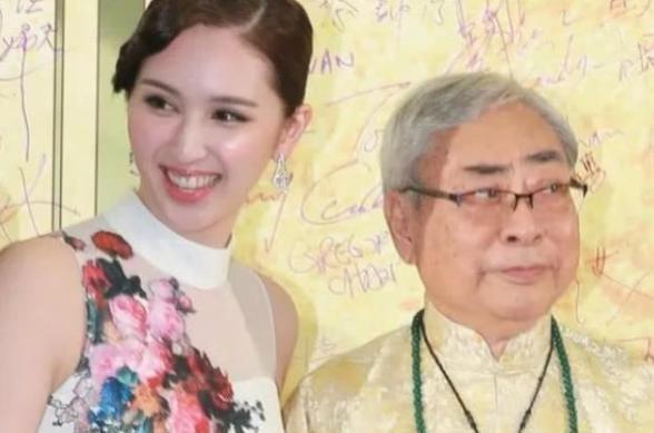 体操女神屈身81岁富豪, 为父还债, 解决后分手老