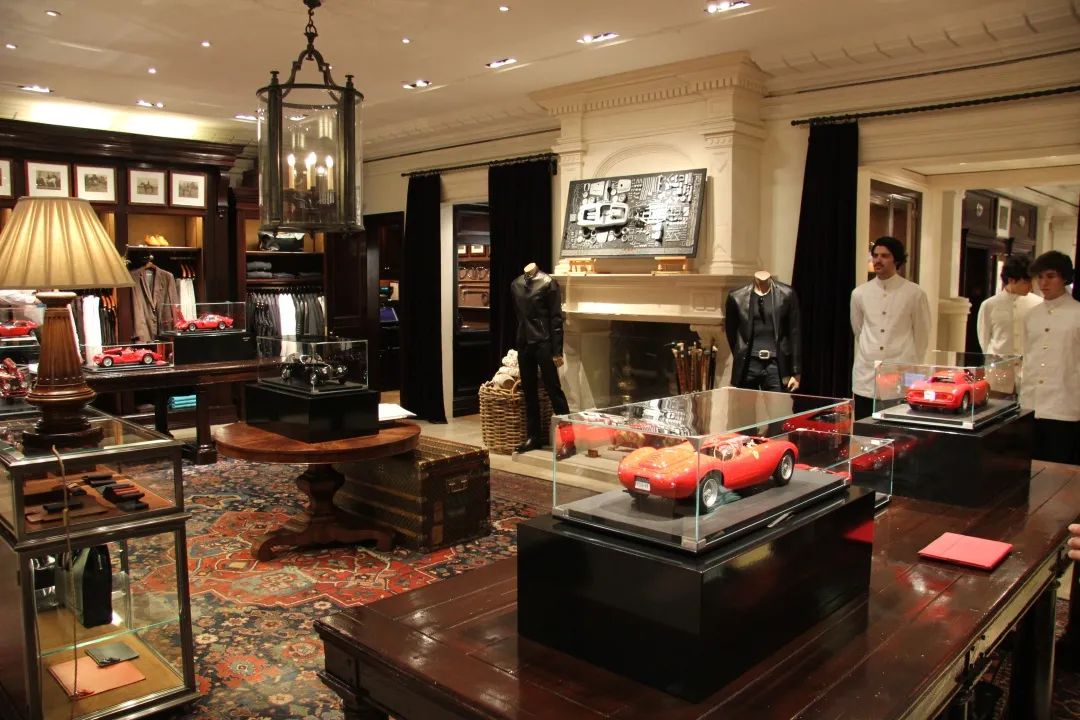ralph lauren门店,ralphlauren amalgam 也曾多次参加 ralph lauren 先生公司旗下门店的活动,精美
