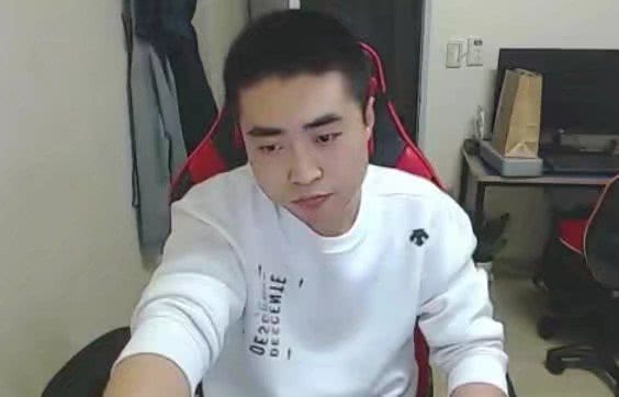 鬼泣穿什么装备