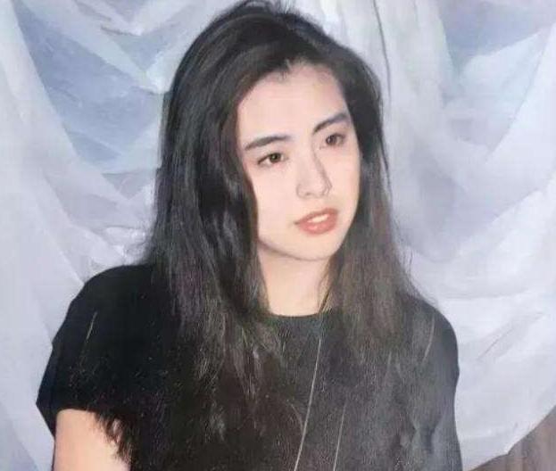 谢玲玲最新照片图文 42f4d9629b6d4efb8c632bc6406a4039.jpeg