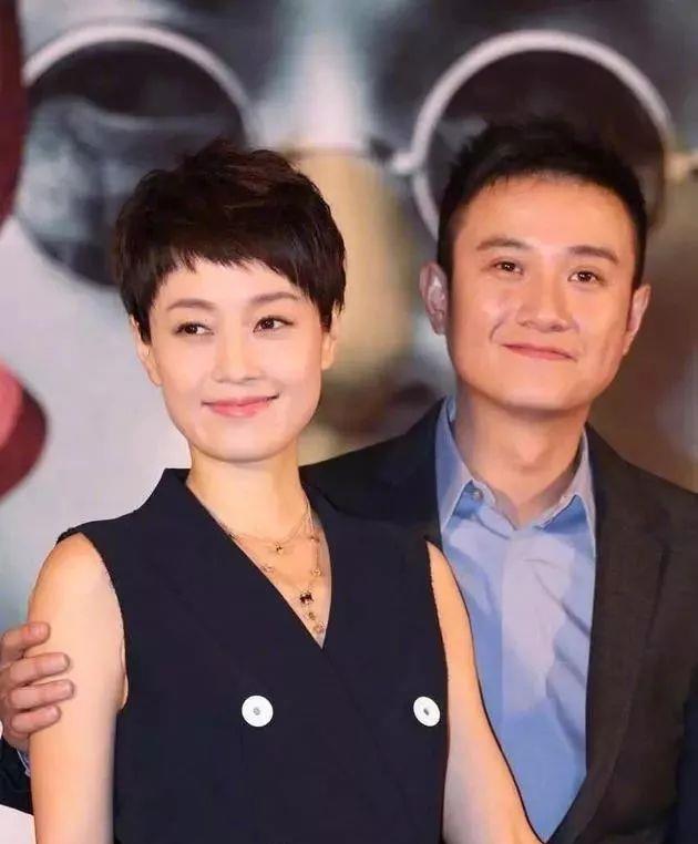 文章马伊琍今年7月宣布离婚后,一别两宽各自安好,二人也开始了新的