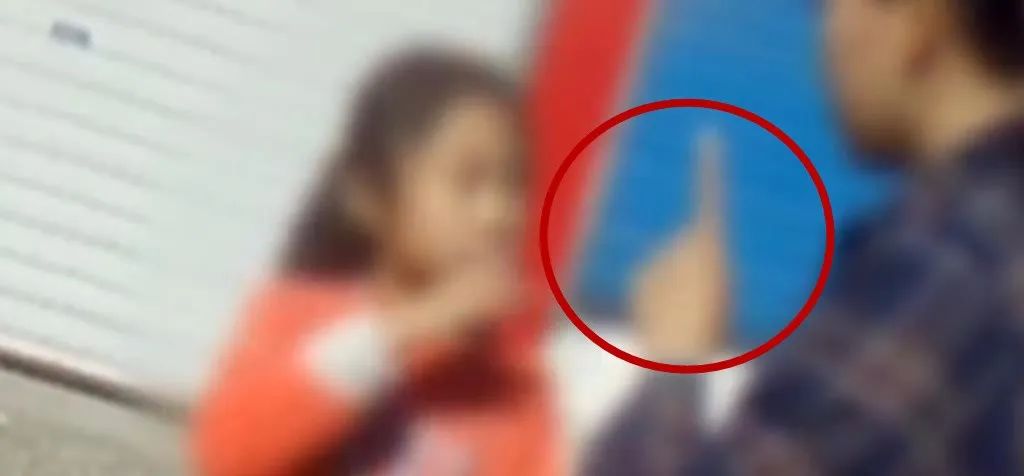 突发！北京连续曝光两起涉疫袭警案！两大奇葩