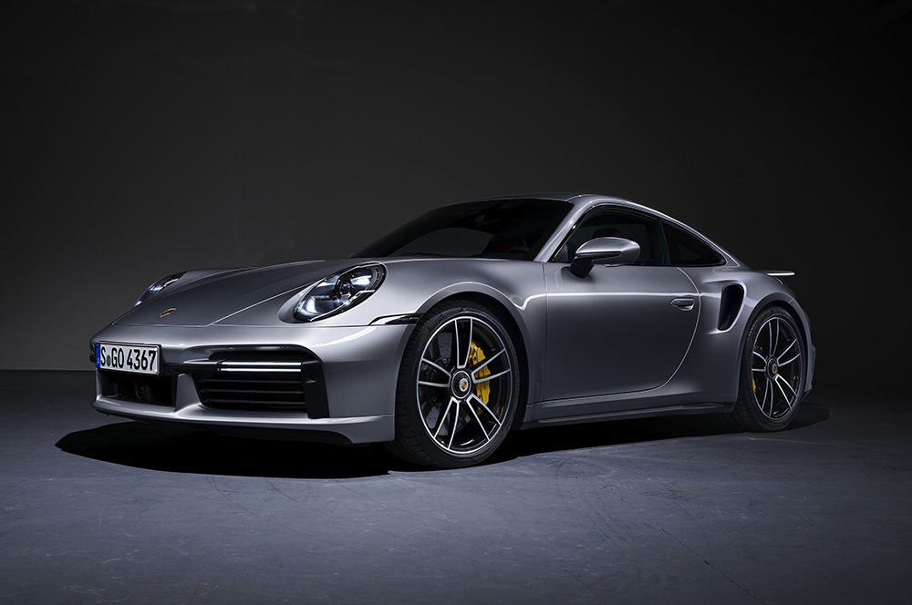 911turbo s和gt2s 6a106bc568a14f9a8029d73670da593b.jpeg
