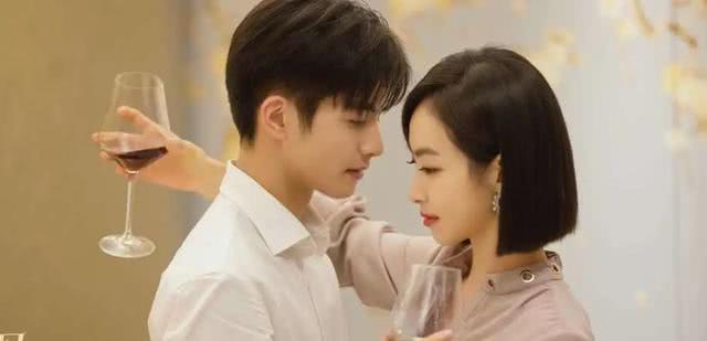 什么是家人什么是恋人 6eafa43b38f249bfb9a5dfb78be2eefc.jpeg