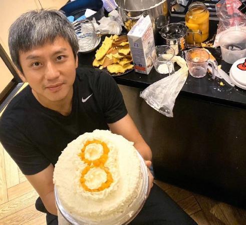 网曝邓超到前线做志愿者，与孙俪一个月无互动