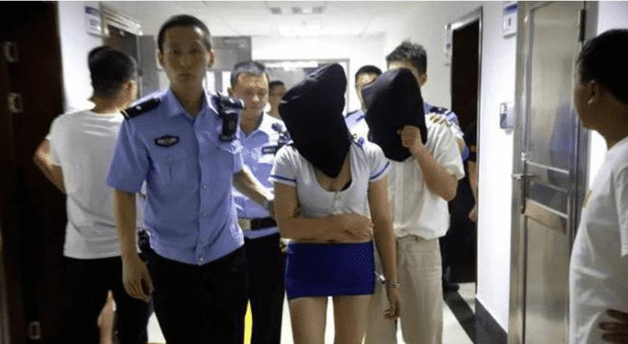 垢什么的成语_包后垢长什么样子(3)
