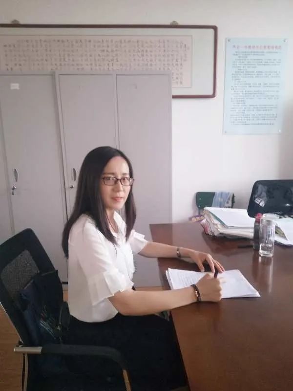 宁河芦台一中教师李晶彰显她力量致敬最美巾帼奋斗者